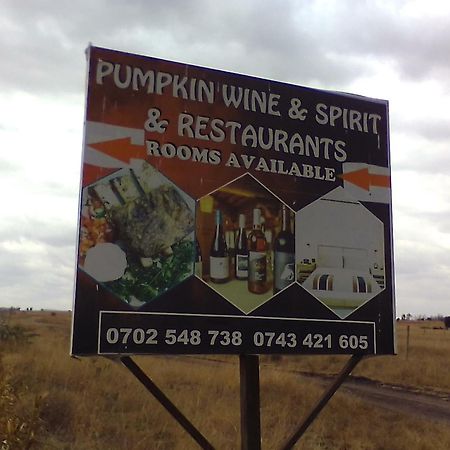 PUMPKIN BAR and RESTAURANT Hotel Machakos Exterior foto